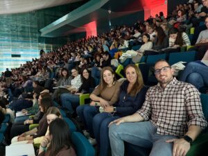 El equipo docente y directivo del Colegio Santa María del Carmen en el Congreso de Bienestar Emocional El equipo docente y directivo del Colegio Santa María del Carmen en el Congreso de Bienestar Emocional